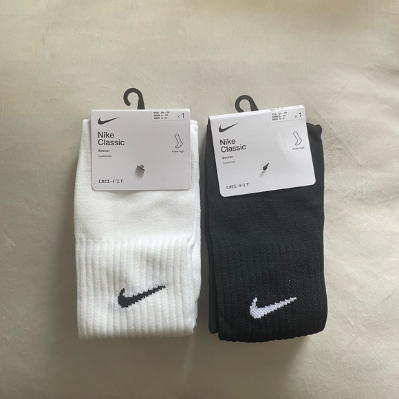 Nike Classic Soccer Socks Two Pairs - NWT - Picture 2 of 5
